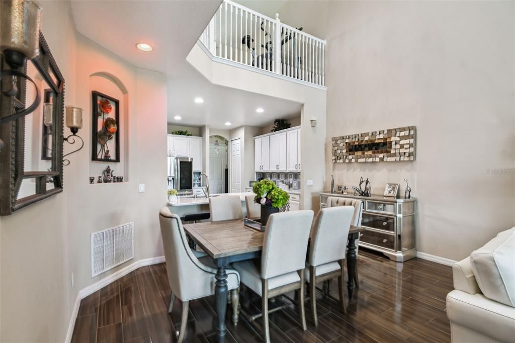 En Venta: $355,000 (3 camas, 2 baños, 1827 Pies cuadrados)