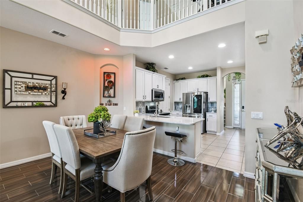 En Venta: $355,000 (3 camas, 2 baños, 1827 Pies cuadrados)