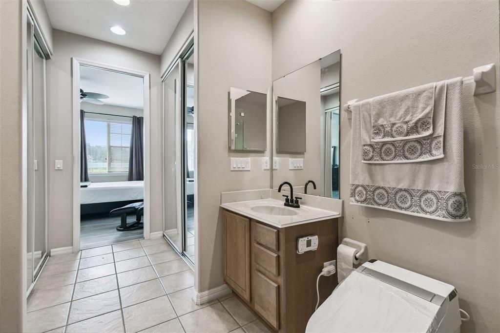 En Venta: $355,000 (3 camas, 2 baños, 1827 Pies cuadrados)