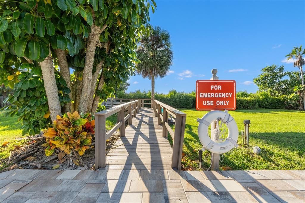 For Sale: $269,900 (2 beds, 2 baths, 1115 Square Feet)