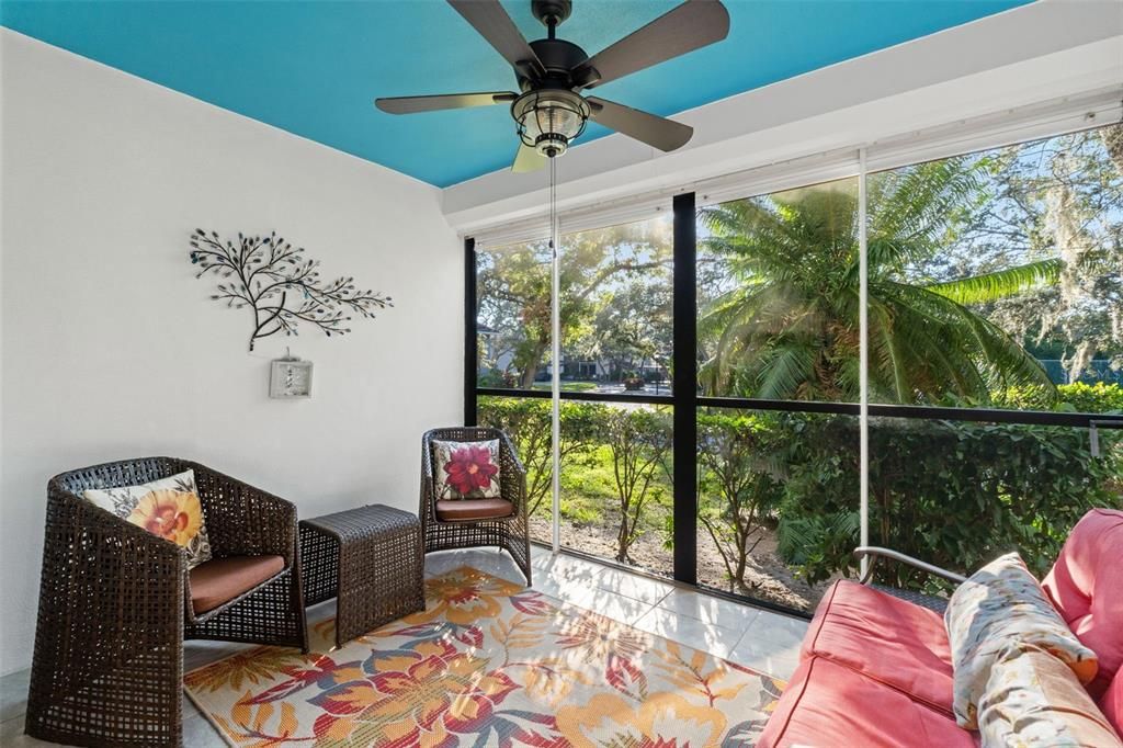 For Sale: $269,900 (2 beds, 2 baths, 1115 Square Feet)