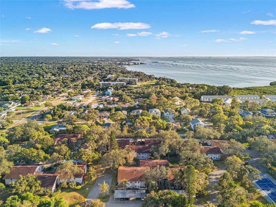 For Sale: $269,900 (2 beds, 2 baths, 1115 Square Feet)