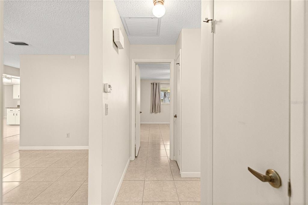 出租: $1,750 (2 贝兹, 2 浴室, 1589 平方英尺)