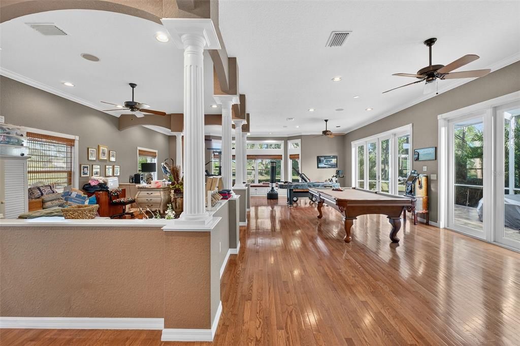 待售: $900,000 (4 贝兹, 3 浴室, 3764 平方英尺)