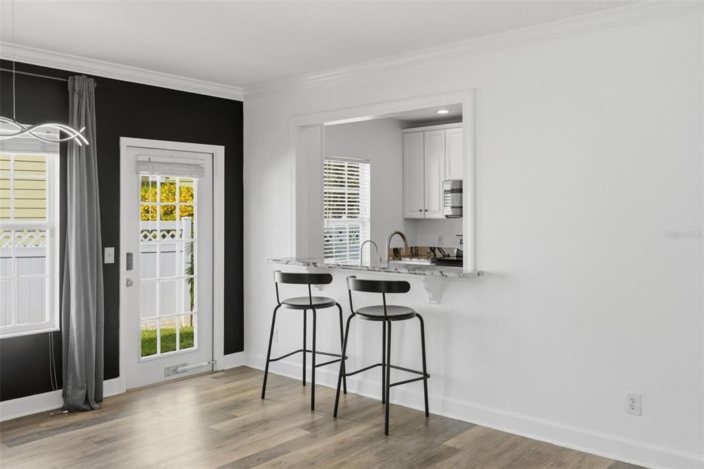 For Sale: $698,000 (3 beds, 2 baths, 1644 Square Feet)