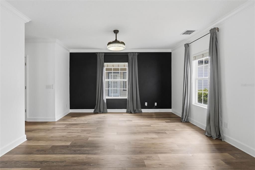 For Sale: $698,000 (3 beds, 2 baths, 1644 Square Feet)