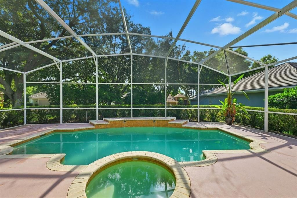 For Sale: $695,000 (4 beds, 3 baths, 2510 Square Feet)