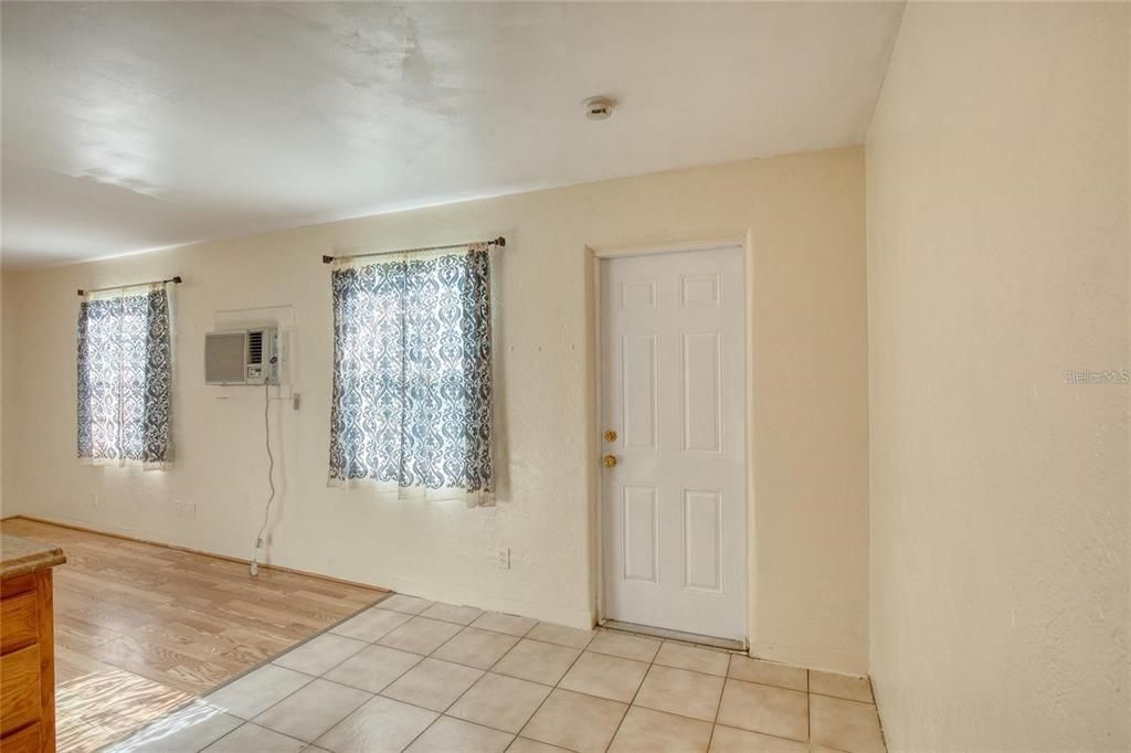 For Sale: $239,000 (0 beds, 0 baths, 1120 Square Feet)