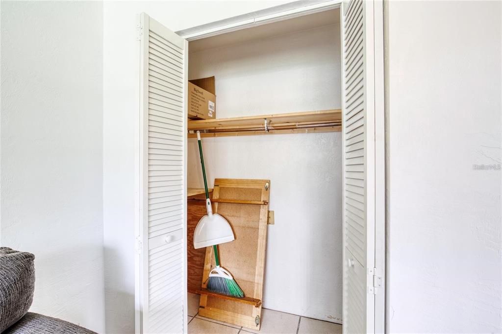 For Sale: $239,000 (0 beds, 0 baths, 1120 Square Feet)