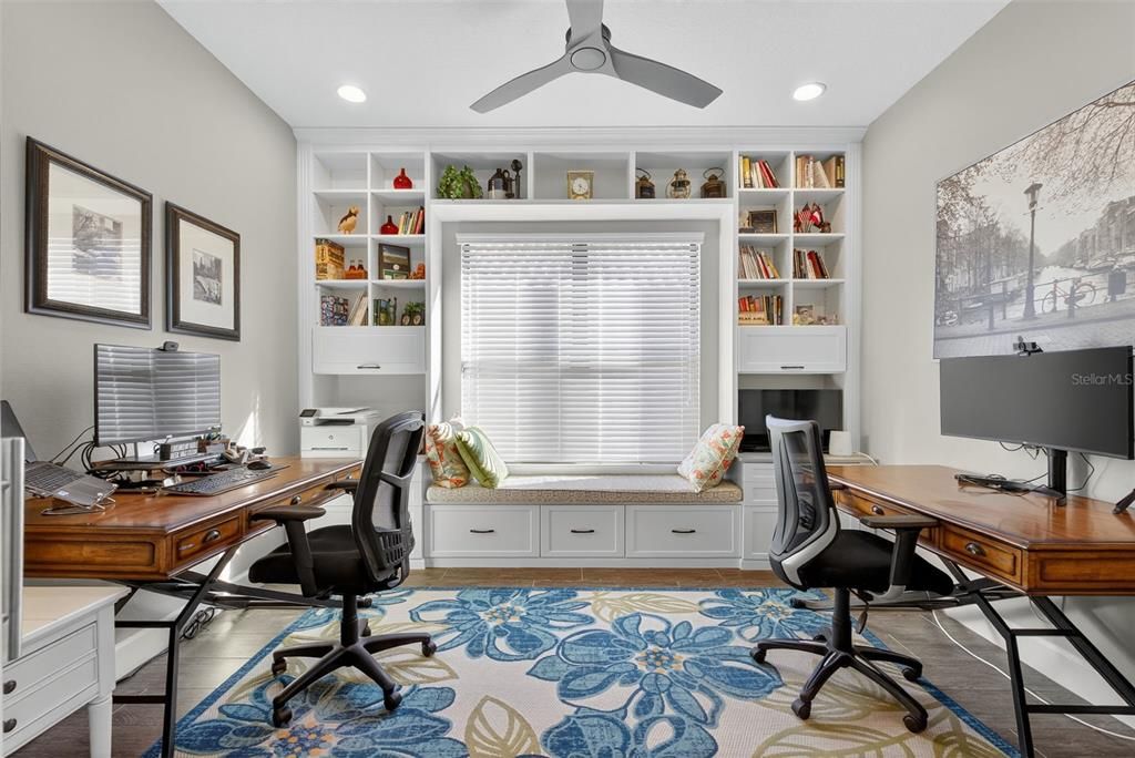 For Sale: $998,000 (3 beds, 3 baths, 2390 Square Feet)