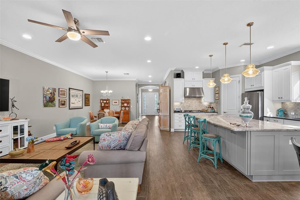 For Sale: $998,000 (3 beds, 3 baths, 2390 Square Feet)