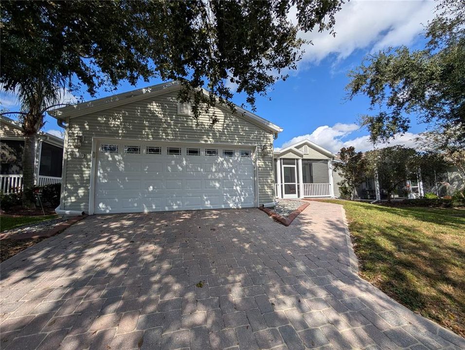 En Renta: $1,900 (2 camas, 2 baños, 1650 Pies cuadrados)