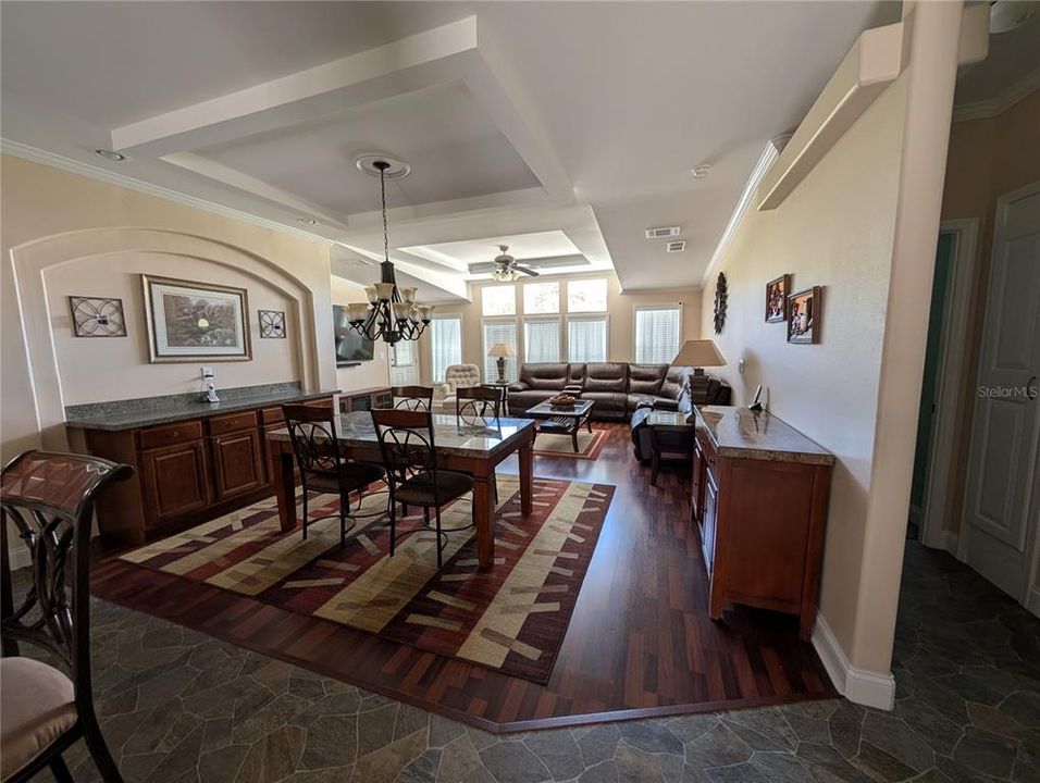 En Renta: $1,900 (2 camas, 2 baños, 1650 Pies cuadrados)