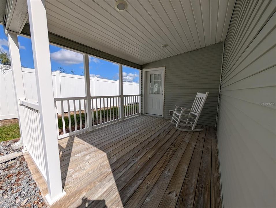 En Renta: $1,900 (2 camas, 2 baños, 1650 Pies cuadrados)