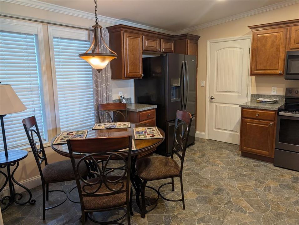 En Renta: $1,900 (2 camas, 2 baños, 1650 Pies cuadrados)