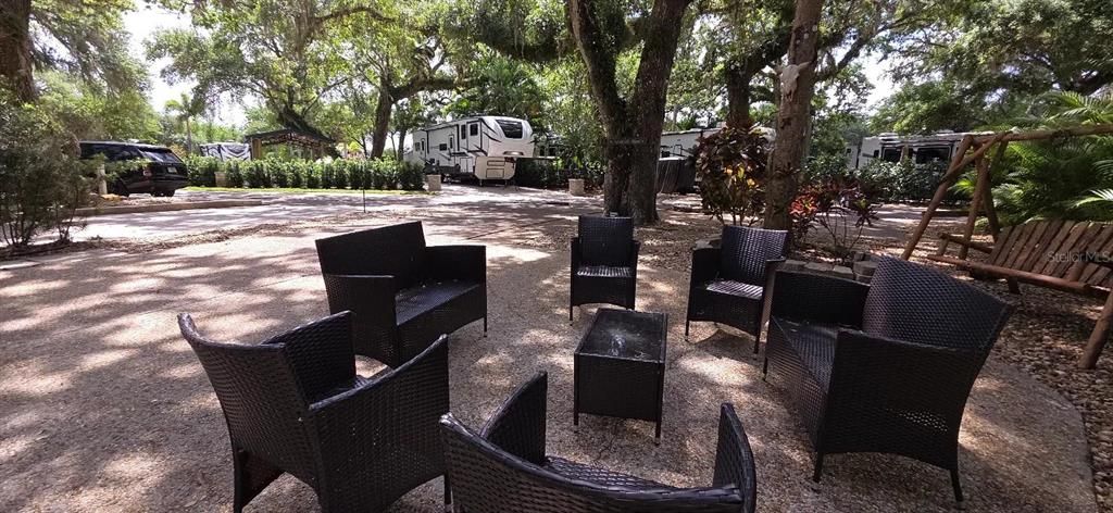 待售: $189,000 (0.07 acres)