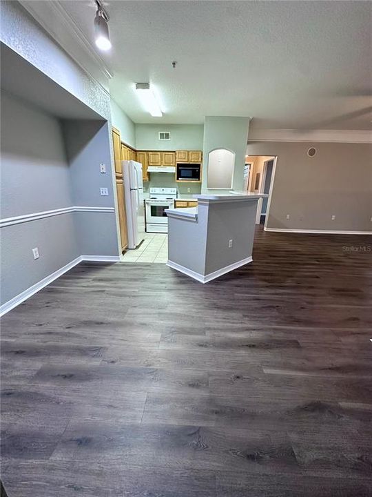 For Rent: $1,850 (3 beds, 2 baths, 1387 Square Feet)