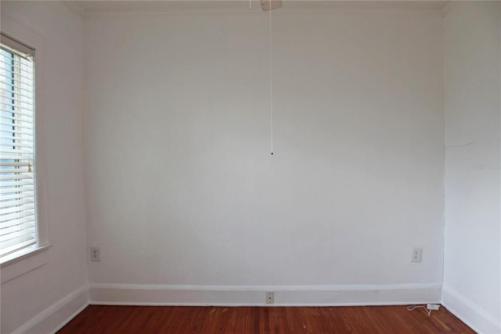 В аренду: $1,950 (3 спален, 2 ванн, 1798 Квадратных фут)