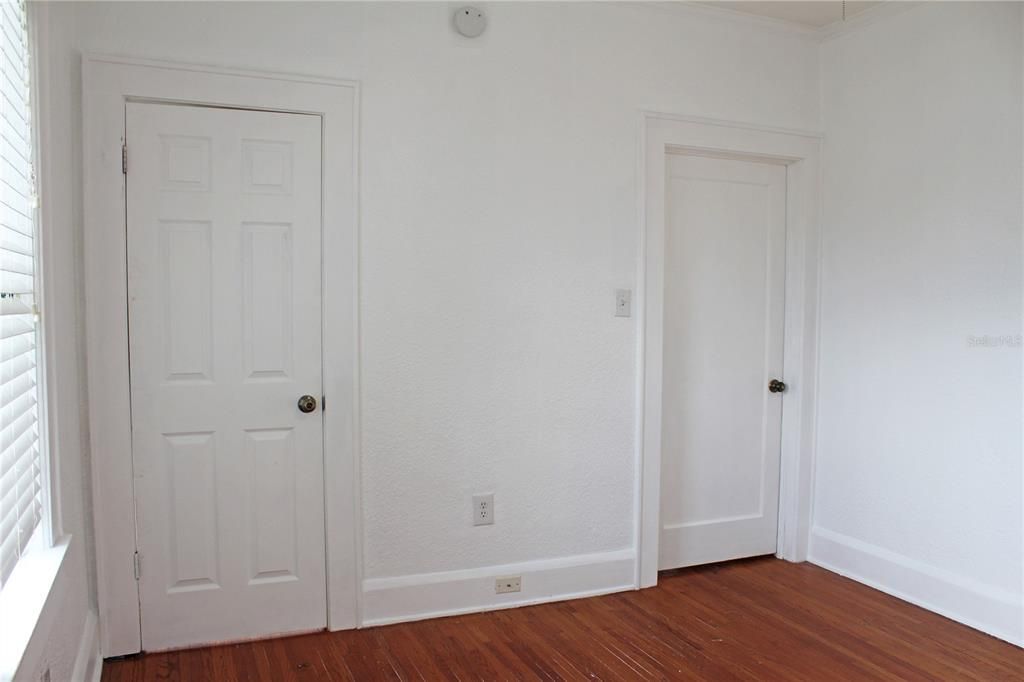 В аренду: $1,950 (3 спален, 2 ванн, 1798 Квадратных фут)