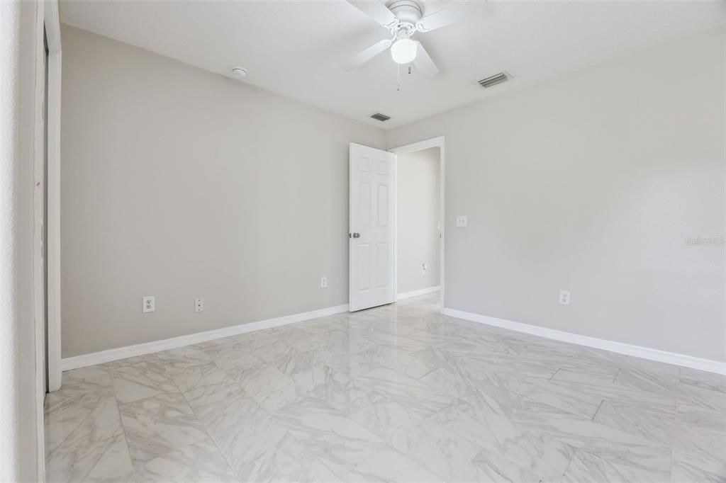 待售: $289,900 (3 贝兹, 2 浴室, 1224 平方英尺)