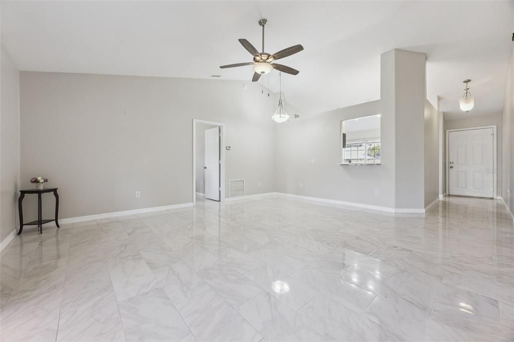 待售: $289,900 (3 贝兹, 2 浴室, 1224 平方英尺)