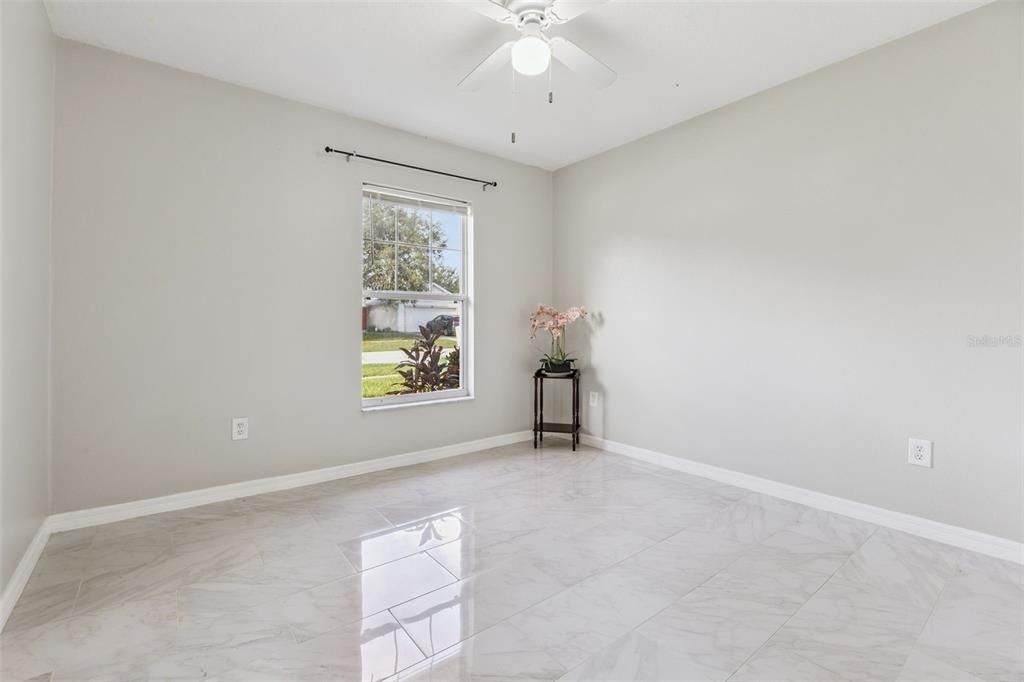 待售: $289,900 (3 贝兹, 2 浴室, 1224 平方英尺)