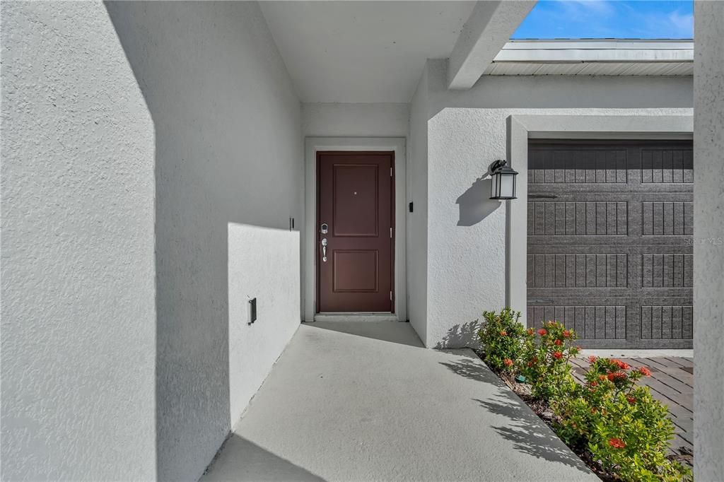 For Sale: $396,999 (4 beds, 2 baths, 1936 Square Feet)