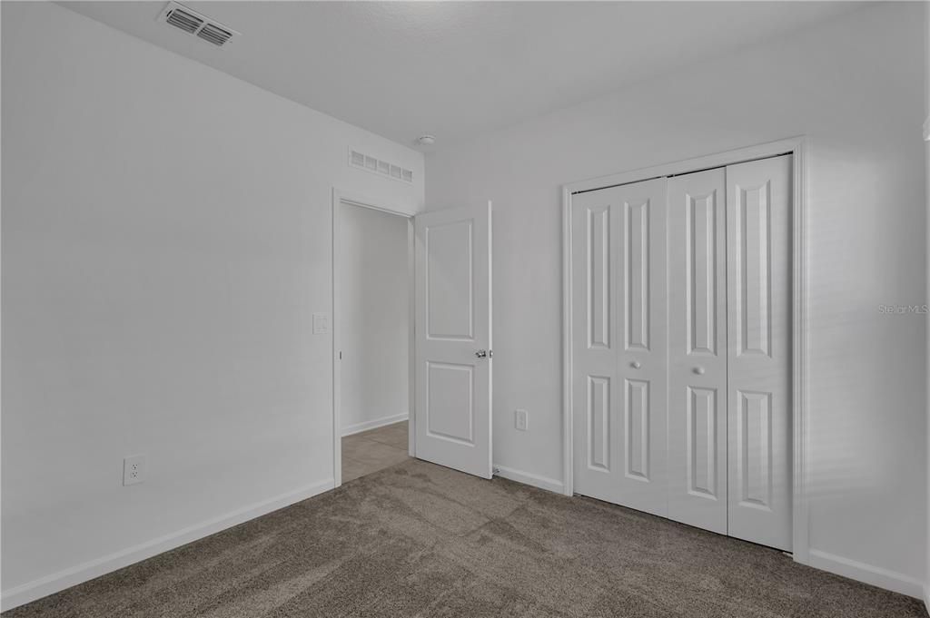 For Sale: $396,999 (4 beds, 2 baths, 1936 Square Feet)