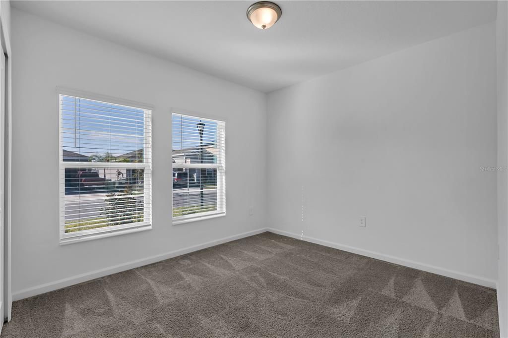 For Sale: $396,999 (4 beds, 2 baths, 1936 Square Feet)