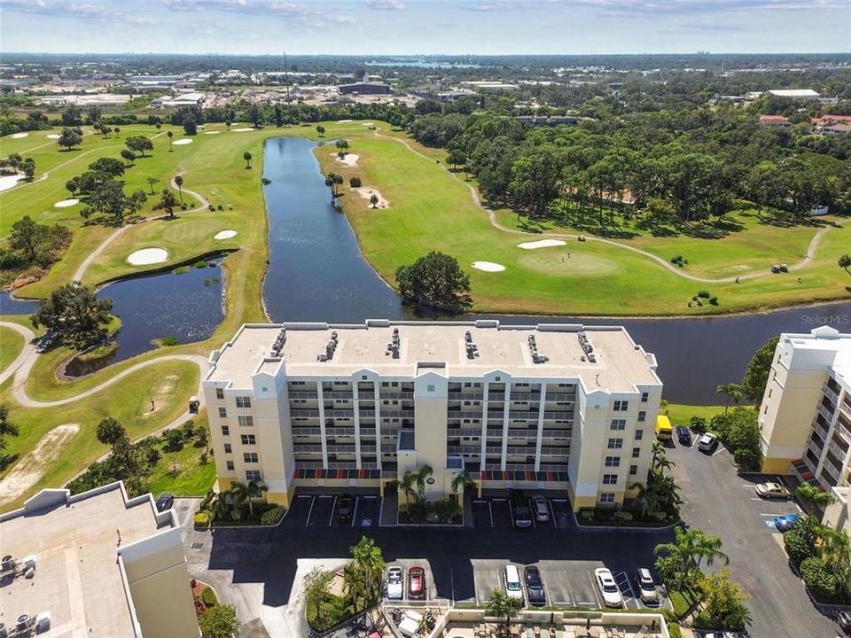 For Sale: $320,000 (2 beds, 2 baths, 1320 Square Feet)