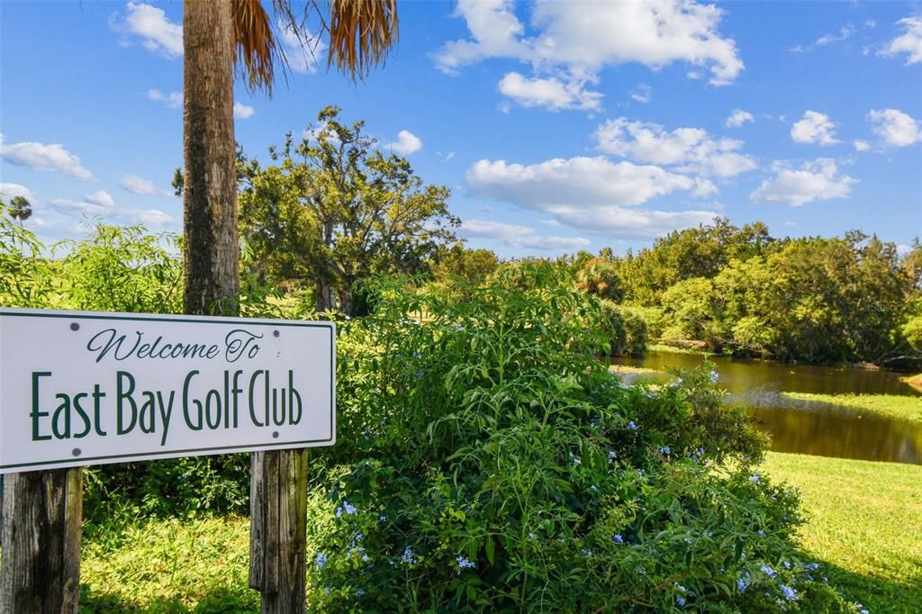 For Sale: $320,000 (2 beds, 2 baths, 1320 Square Feet)