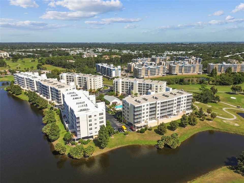 For Sale: $320,000 (2 beds, 2 baths, 1320 Square Feet)