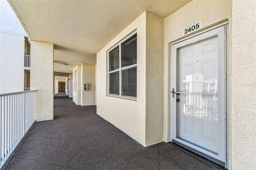 For Sale: $320,000 (2 beds, 2 baths, 1320 Square Feet)