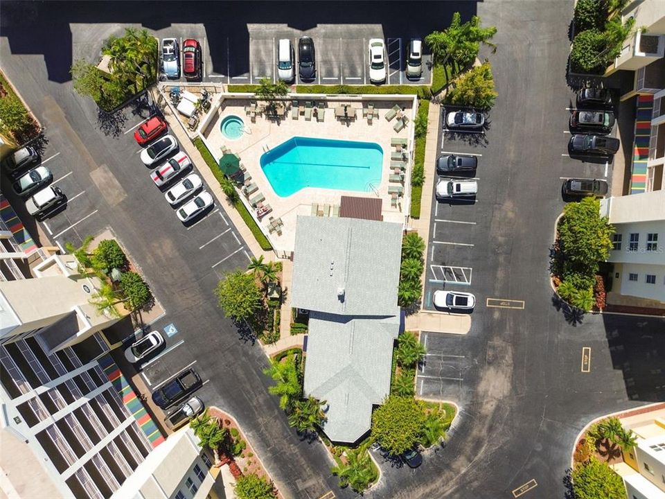 For Sale: $320,000 (2 beds, 2 baths, 1320 Square Feet)