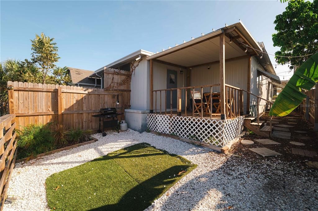 На продажу: $249,000 (4 спален, 2 ванн, 1512 Квадратных фут)