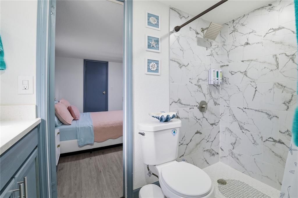 На продажу: $249,000 (4 спален, 2 ванн, 1512 Квадратных фут)