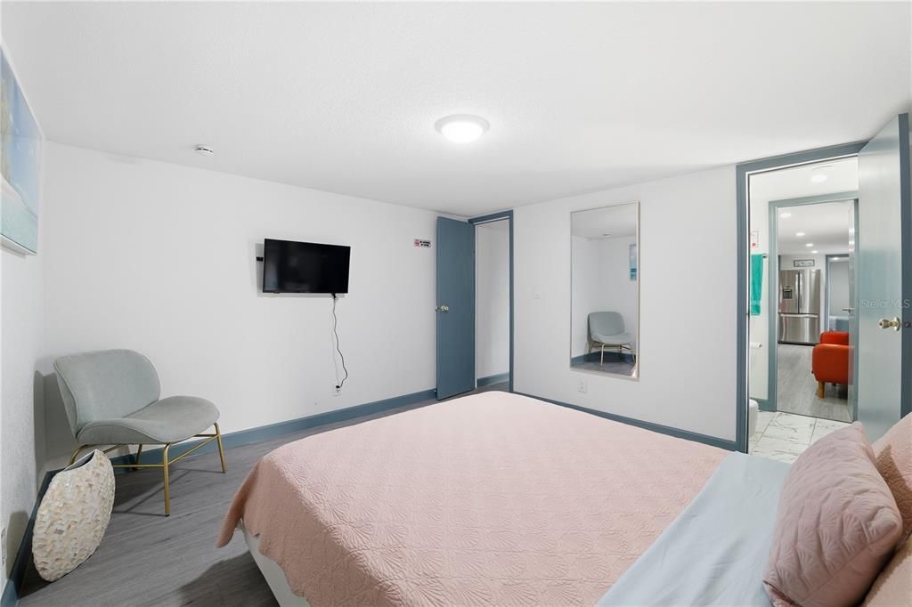 На продажу: $249,000 (4 спален, 2 ванн, 1512 Квадратных фут)