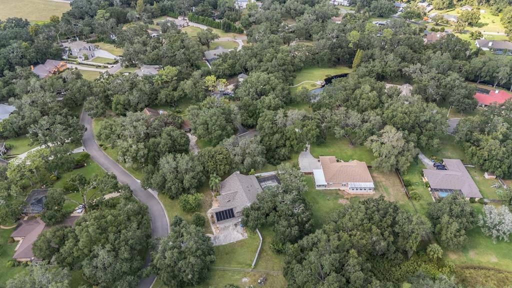 For Sale: $740,000 (5 beds, 5 baths, 4204 Square Feet)