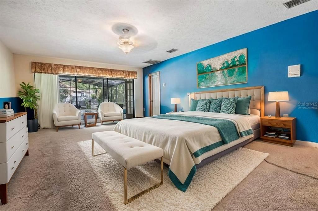 For Sale: $740,000 (5 beds, 5 baths, 4204 Square Feet)