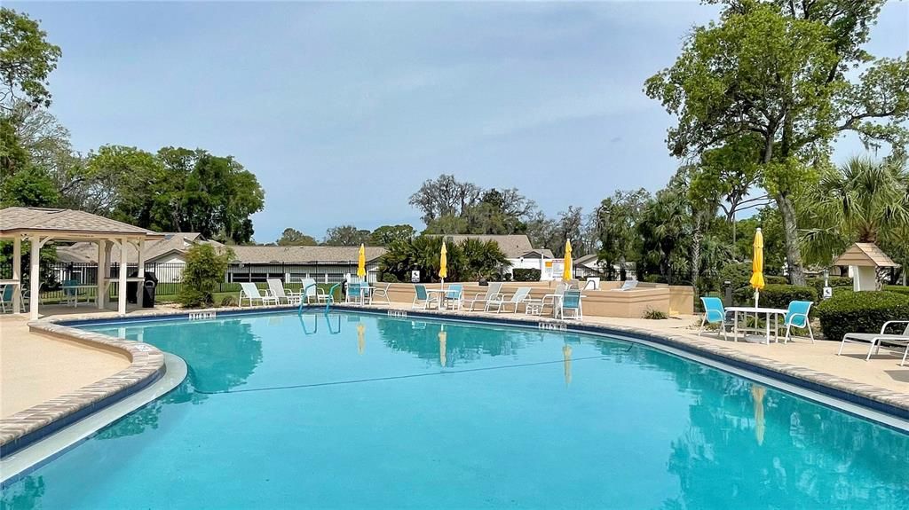 Active With Contract: $149,000 (2 beds, 2 baths, 1211 Square Feet)