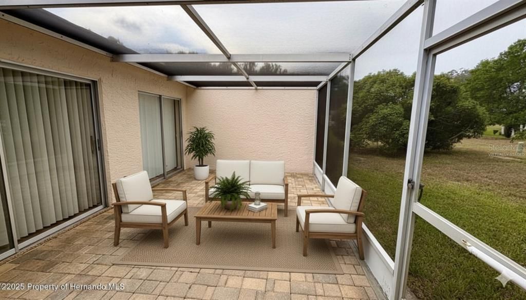 Active With Contract: $149,000 (2 beds, 2 baths, 1211 Square Feet)