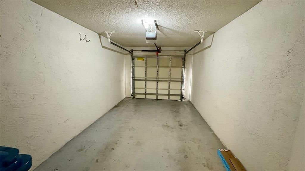 Active With Contract: $149,000 (2 beds, 2 baths, 1211 Square Feet)