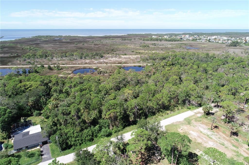 待售: $73,700 (2.10 acres)