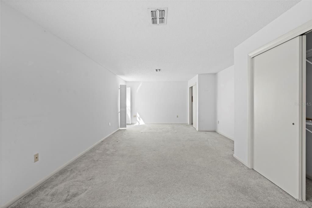 Active With Contract: $399,900 (3 beds, 2 baths, 2753 Square Feet)