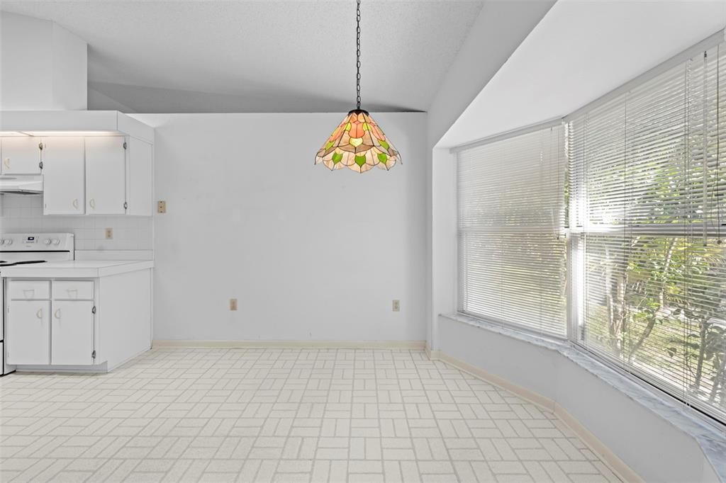 Active With Contract: $399,900 (3 beds, 2 baths, 2753 Square Feet)