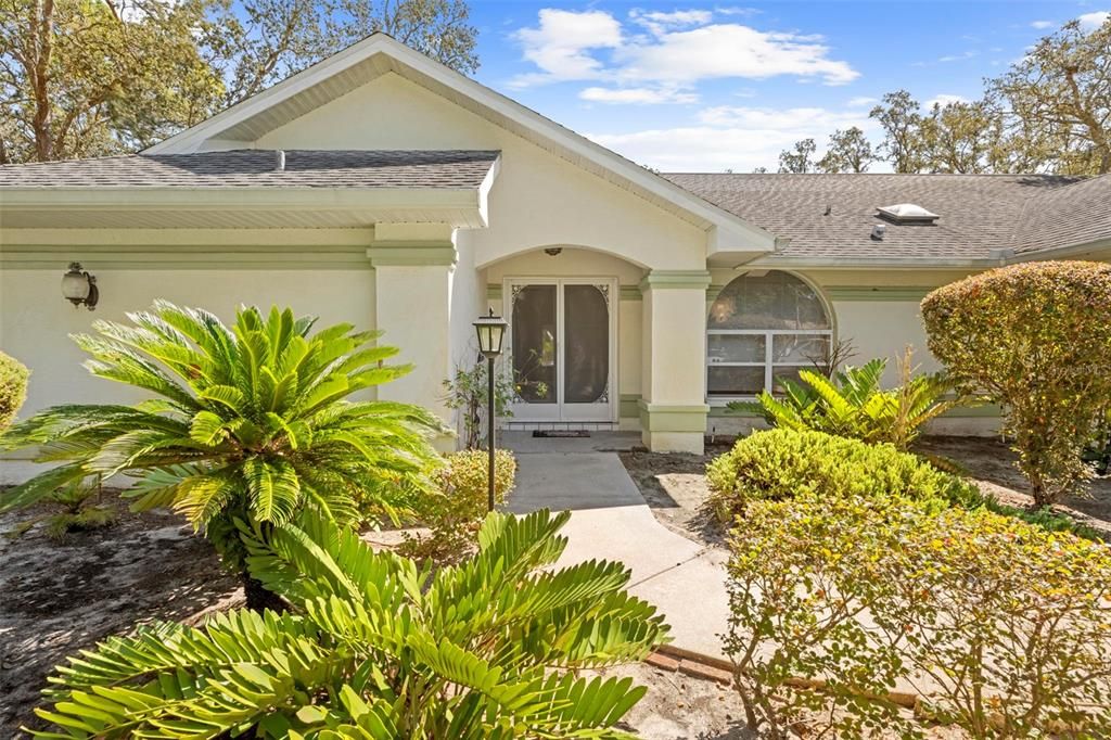 Active With Contract: $399,900 (3 beds, 2 baths, 2753 Square Feet)