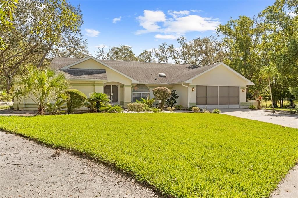 Active With Contract: $399,900 (3 beds, 2 baths, 2753 Square Feet)