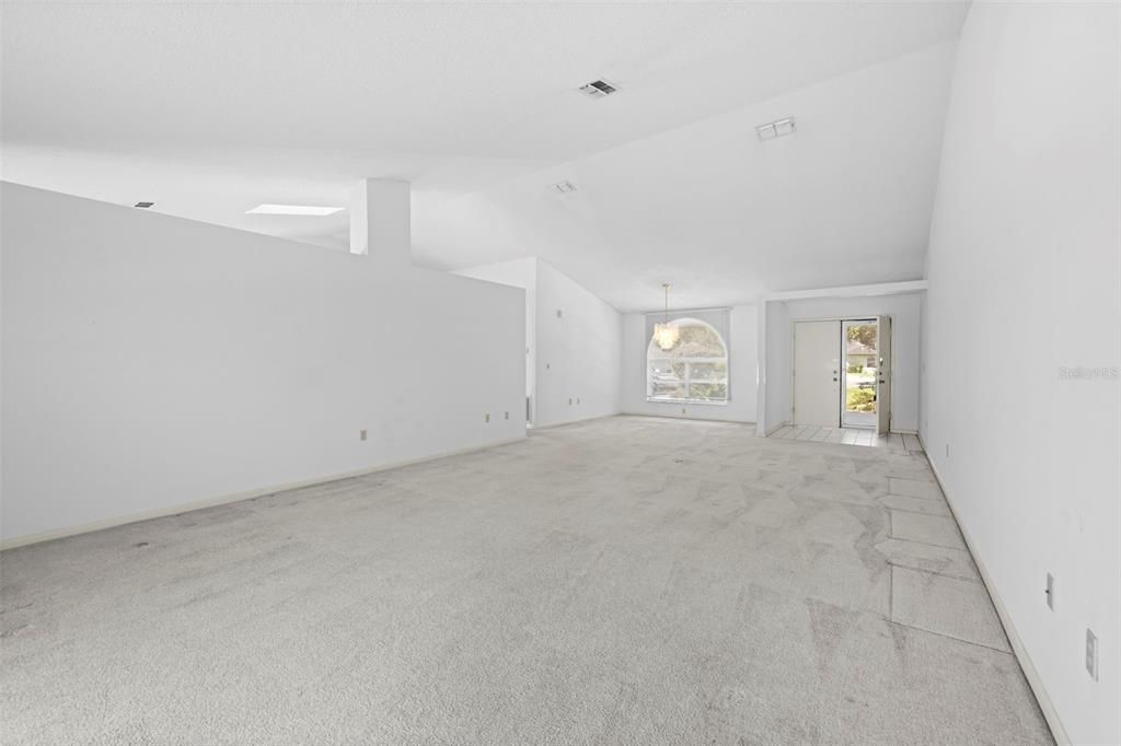 Active With Contract: $399,900 (3 beds, 2 baths, 2753 Square Feet)