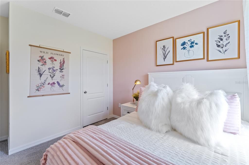 Active With Contract: $429,990 (4 beds, 2 baths, 1828 Square Feet)