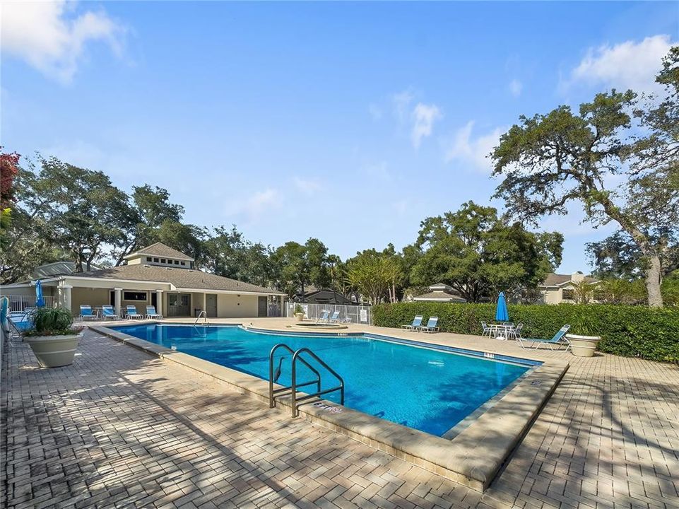 For Rent: $1,745 (2 beds, 1 baths, 1121 Square Feet)